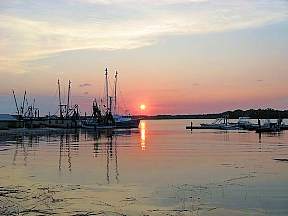 shrimp boats in South Carolina