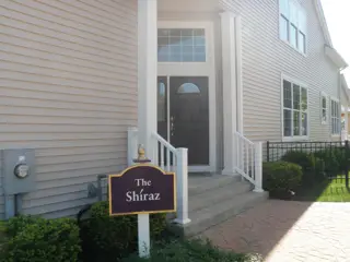 Vineyards at Moriches Shiraz model home