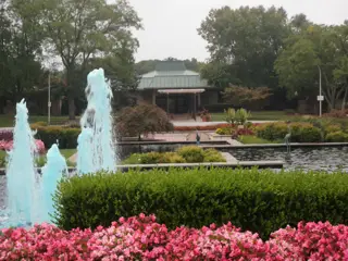 Leisure World fountain