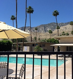 Sahara Park pool with mountain view