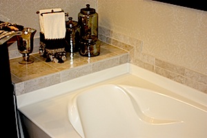 amherst model home with separate soak tub