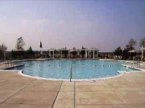 Heritage Shores outdoor pool