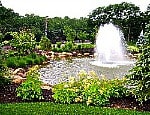 Stoneleigh Woods fountain entry