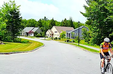 Highland Green retirement community homes and street