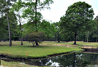 Indian Hills Golf adjacent to Woodlake Village