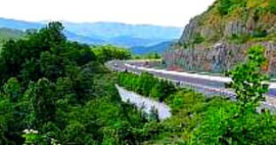 scenic road in North Carolina