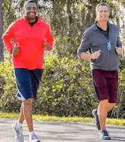 2 men running