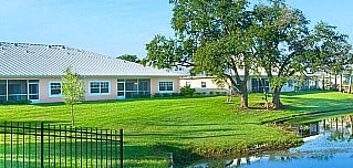 Water's Edge of Lake Wales retirement community